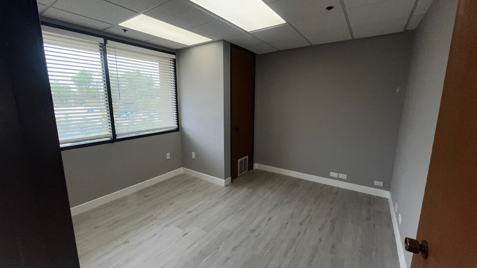 More Photos Of 159 E Live Oak Ave, Arcadia Office For Lease