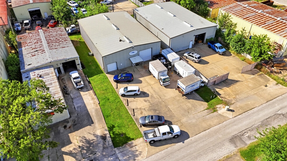 More Photos Of 1309 Illinois Ave, South Houston Warehouse For Sale