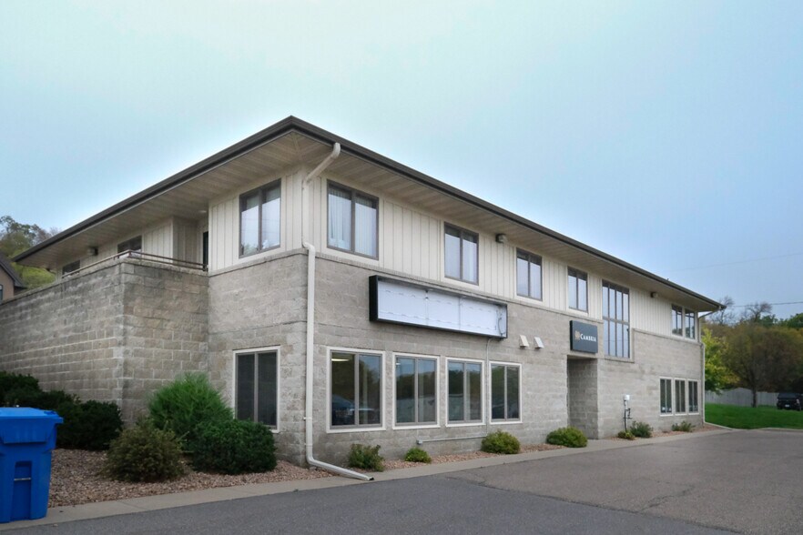 More Photos Of 40 Good Counsel Dr, Mankato Office For Sale