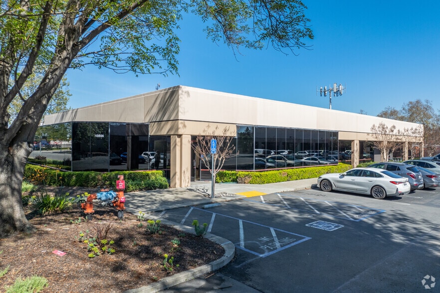 Primary Photo Of 10940-10990 Bigge St, San Leandro Unknown For Lease