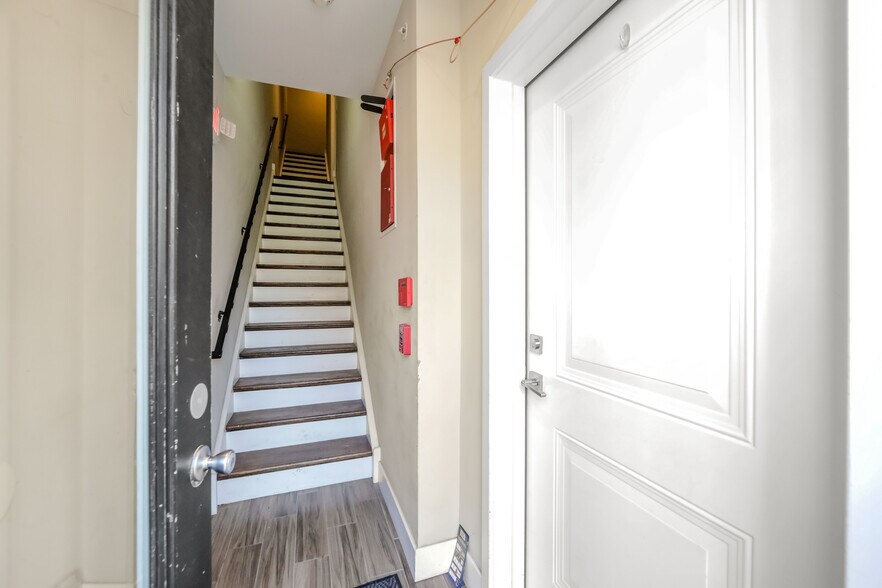 More Photos Of 1250 N 25th St, Philadelphia Apartments For Sale