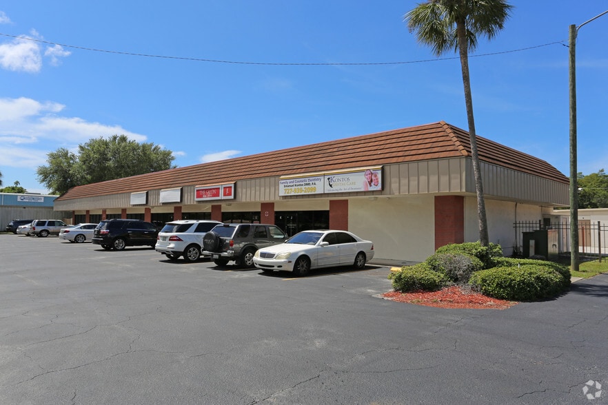 Primary Photo Of 1730 S Pinellas Ave, Tarpon Springs General Retail For Lease