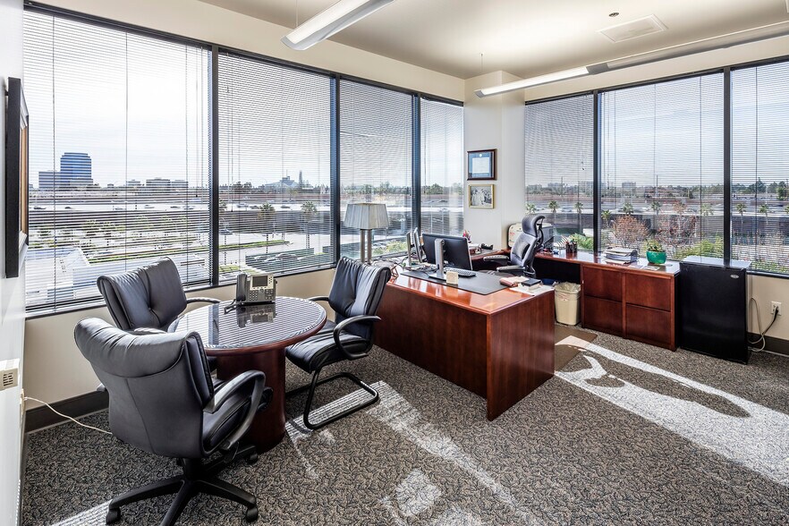 More Photos Of 1515 E Orangewood Ave, Anaheim Office For Sale