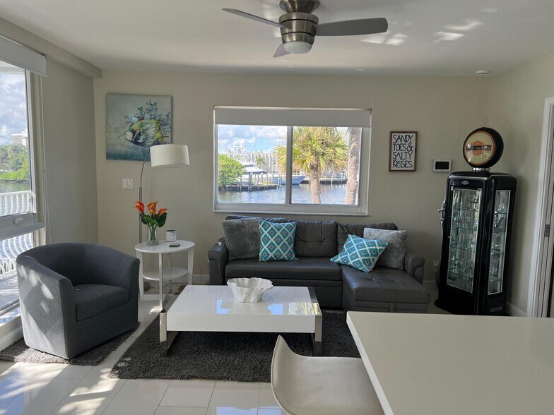 More Photos Of 1705 N Riverside Dr, Pompano Beach Apartments For Sale