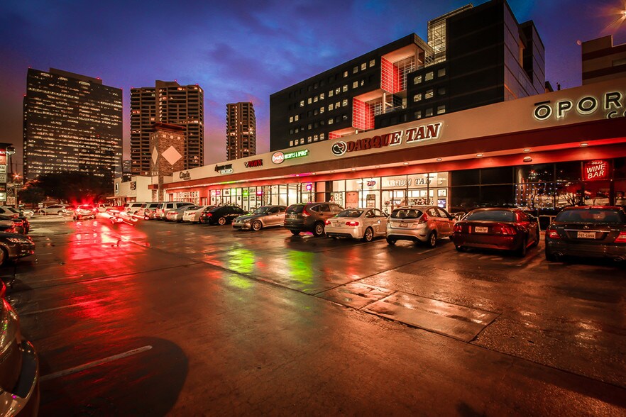 More Photos Of 3995 Richmond Ave, Houston Storefront Retail Office For Lease