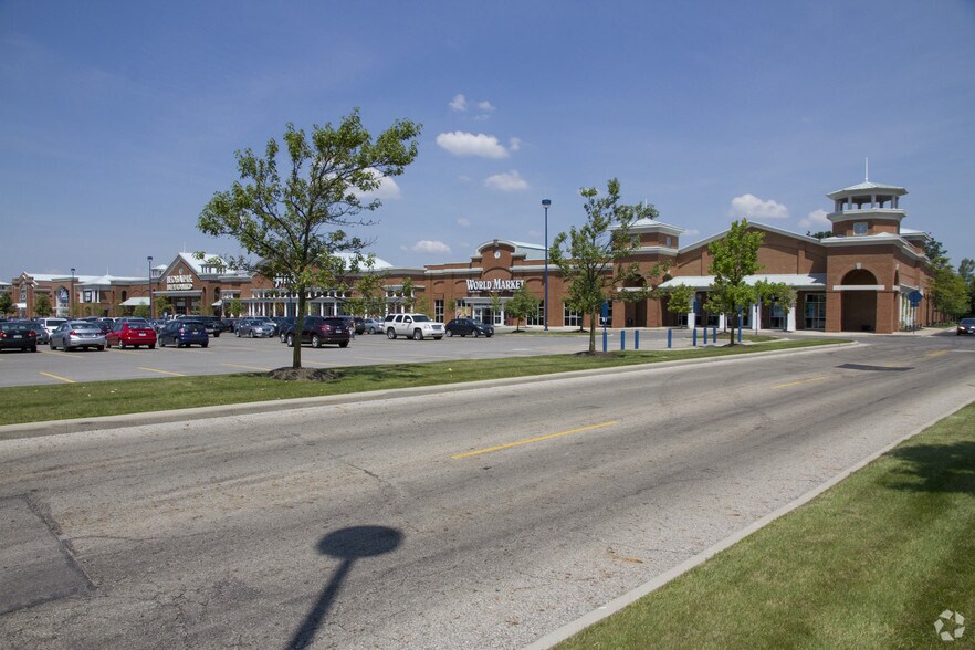 More Photos Of 3670-3780 Easton Market, Columbus General Retail For Lease