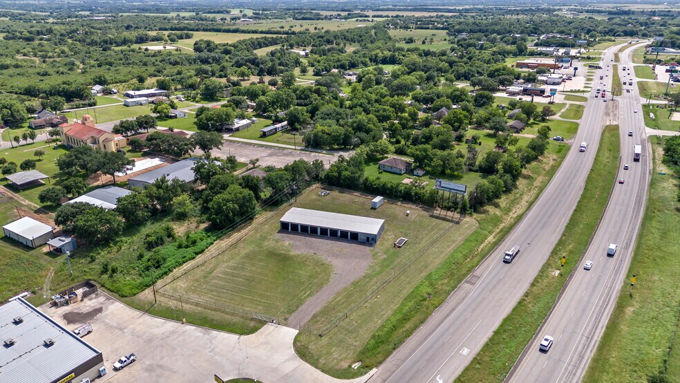More Photos Of 9259 Hwy 290 E Hwy, Chappell Hill Auto Repair For Sale