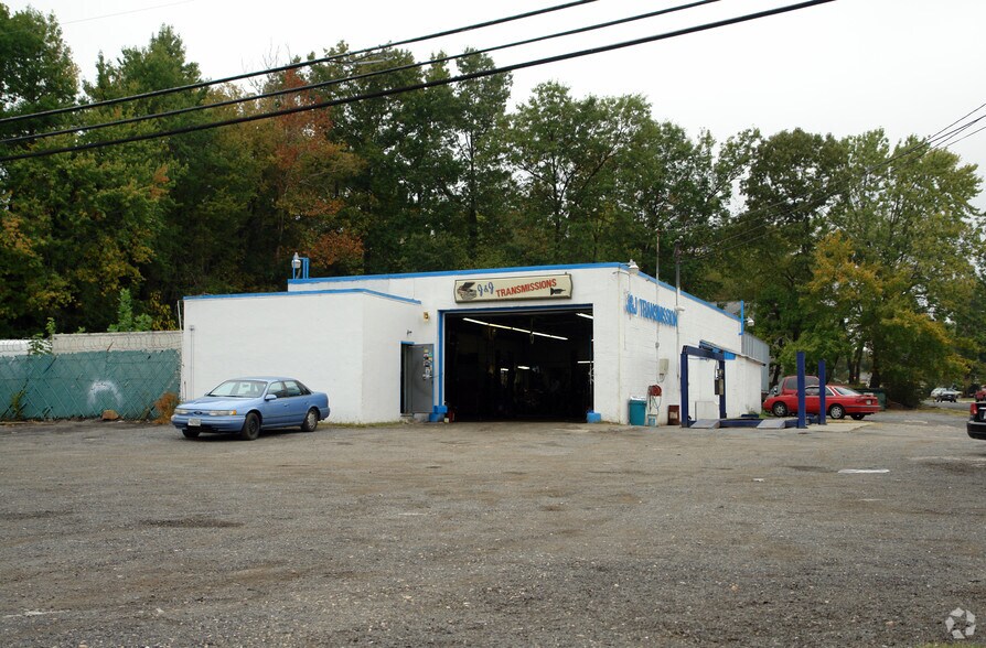 More Photos Of 7300 Martin Luther King Jr Hwy, Hyattsville Auto Repair For Sale