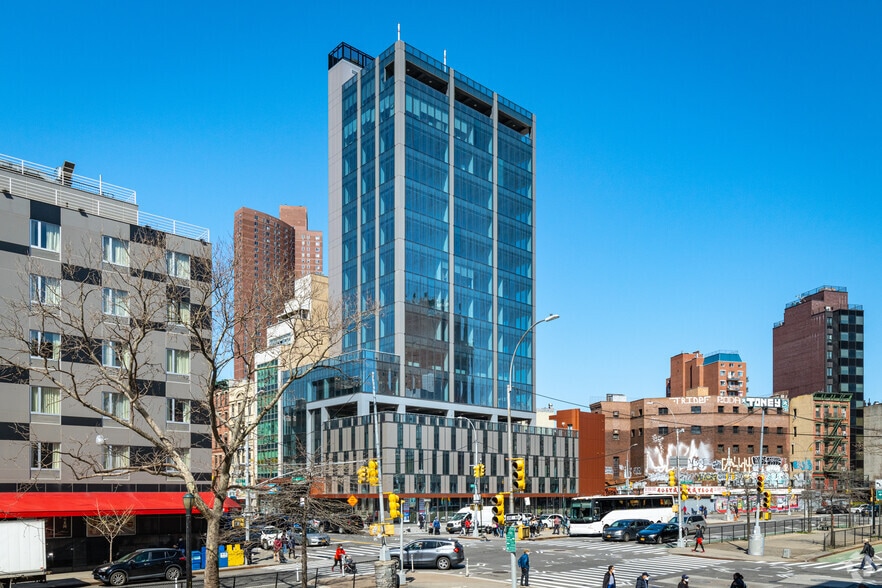More Photos Of 100 E Broadway, New York Office For Lease