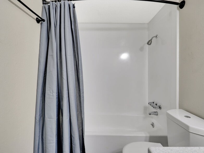 More Photos Of 605 Higdon Ferry Rd, Hot Springs Apartments For Sale