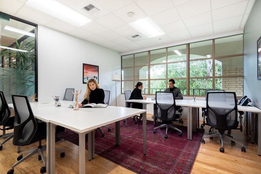 4500 Park Granada, Calabasas, CA 91302 Coworking Space