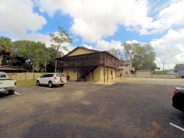 More Photos Of 502 N State St, Bunnell Storefront Retail Residential For Lease