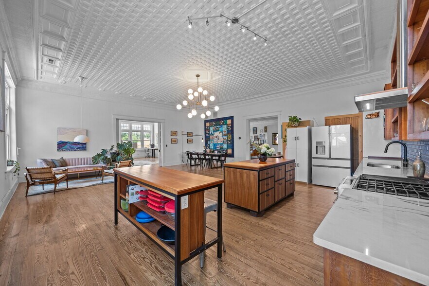 More Photos Of 4096 West Ave, Ayden General Retail For Sale