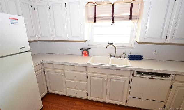 More Photos Of 223 N East Ave, Tahlequah Office For Sale