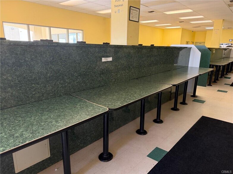 More Photos Of 5837 Clark Rd, Paradise Freestanding For Sale