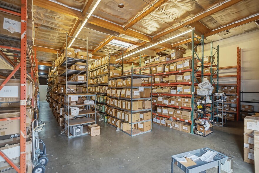 More Photos Of 15463 Valley Blvd, City of Industry Warehouse For Lease