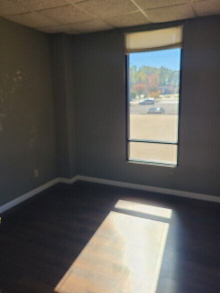 More Photos Of 5190 Calhoun Memorial Hwy, Easley Office Residential For Lease