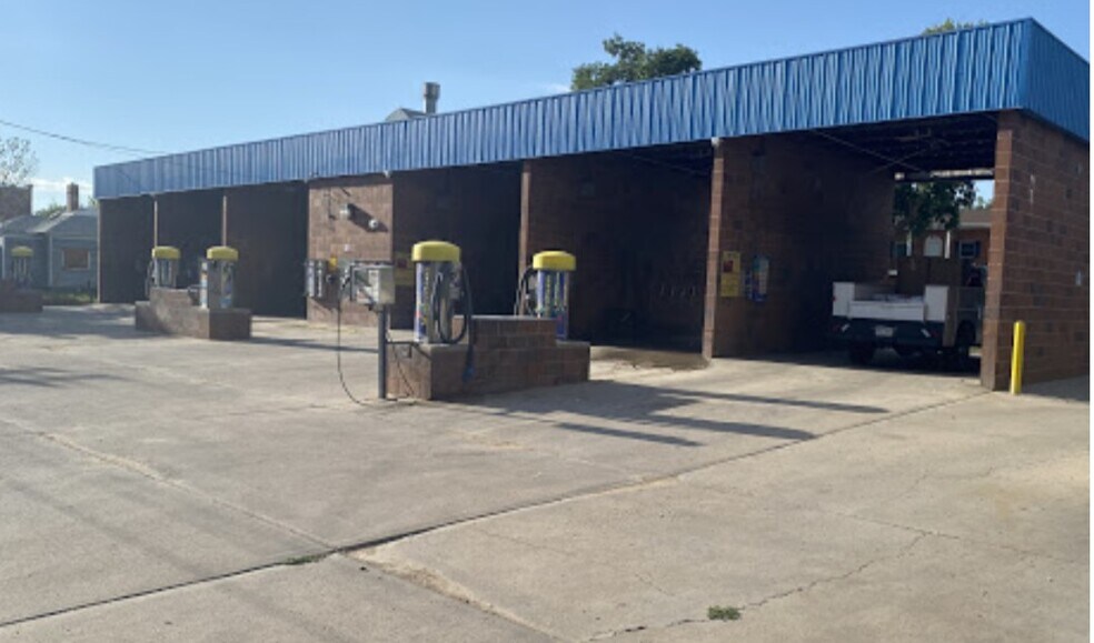 More Photos Of 1127 9th St, Greeley Carwash For Sale