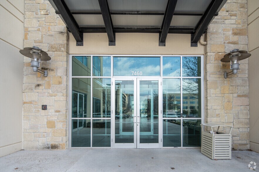 More Photos Of 7460 Warren Pky, Frisco Office Residential For Lease