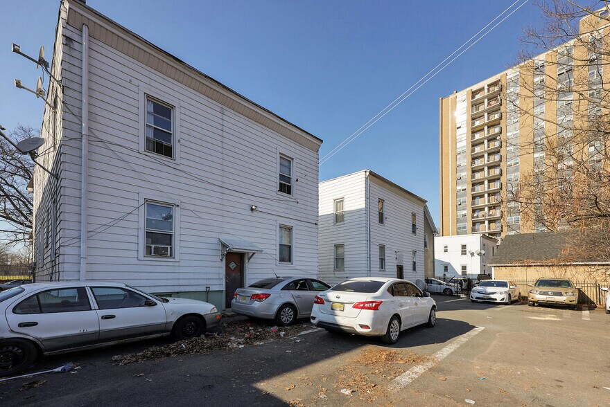 More Photos Of 150 Dayton St, Newark Multifamily For Sale