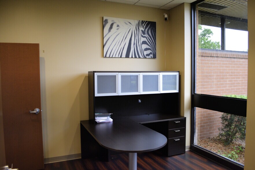 More Photos Of 340 N Wymore Rd, Winter Park Office For Lease