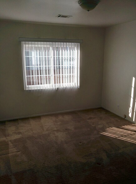 More Photos Of 12843 Columbia Way, Downey Land For Sale