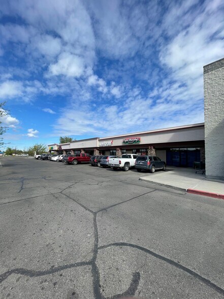 More Photos Of 620-640 Highway 16, Emmett Freestanding For Lease