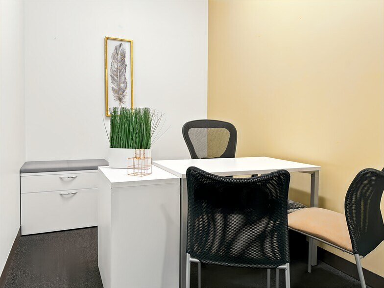 More Photos Of 7250 Redwood Blvd, Novato Coworking Space