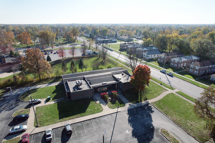 Primary Photo Of 1212 172nd St, Hammond Public Library For Sale