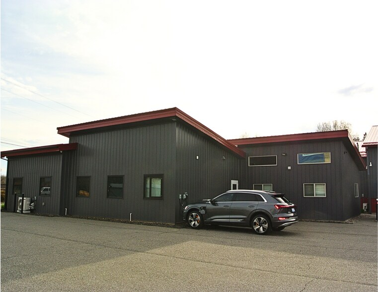 More Photos Of 19223-19225 E Appleway Ave, Spokane Valley Freestanding For Lease