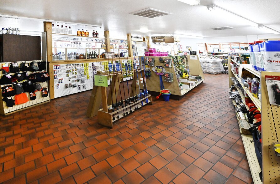 More Photos Of 137 County Road 67A, Red Feather Lakes Storefront Retail Residential For Sale