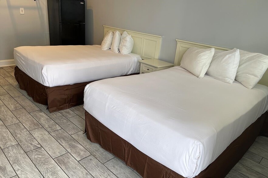 More Photos Of 4906 Ocean Ave, Wildwood Hotel For Sale