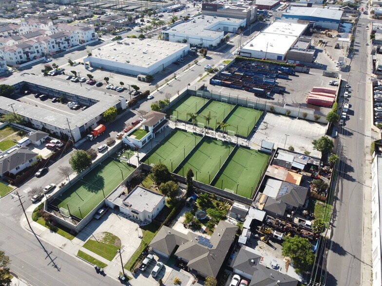 More Photos Of 14000 Halldale Ave, Gardena Industrial For Sale