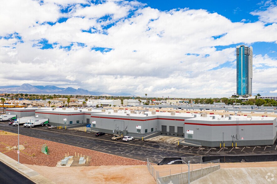 More Photos Of 4460 Arville St, Las Vegas Warehouse For Lease