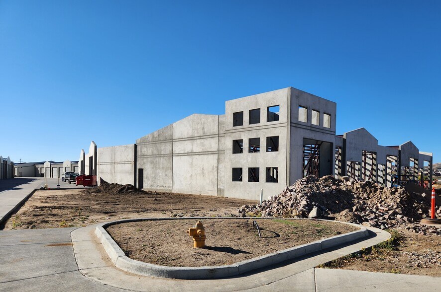 More Photos Of 1931 Liggett Rd, Castle Rock Self Storage For Sale