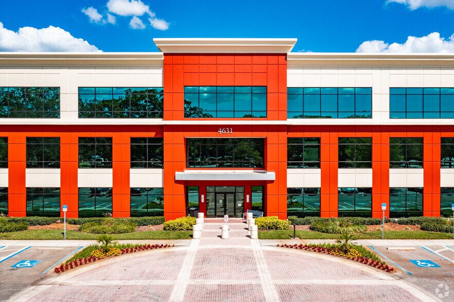 More Photos Of 4502 Woodland Corporate Blvd, Tampa Unknown For Lease