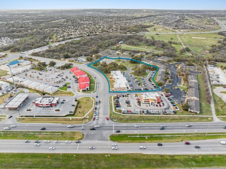 More Photos Of 2980 Joe Dimaggio Blvd, Round Rock Unknown For Lease