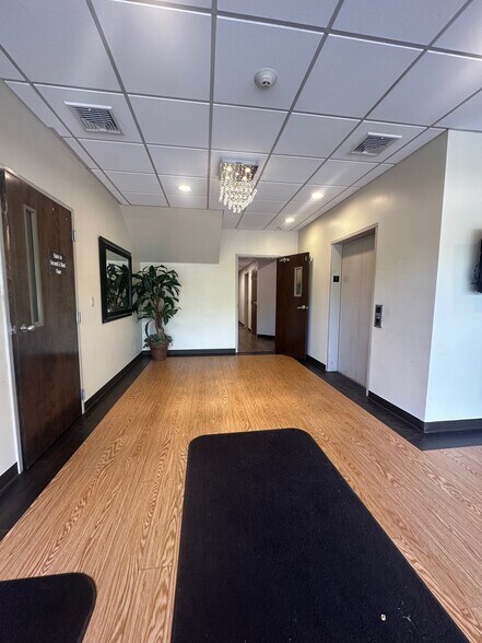 More Photos Of 85 Barnes Rd, Wallingford Medical For Sale