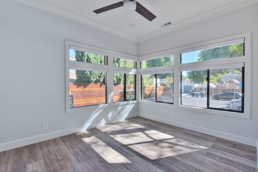 More Photos Of 251 Middlefield Rd, Palo Alto Apartments For Sale