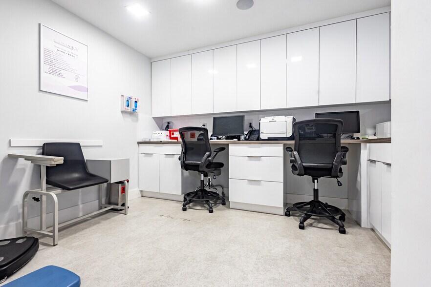 More Photos Of 9851 NW 58th St, Miami Flex For Sale