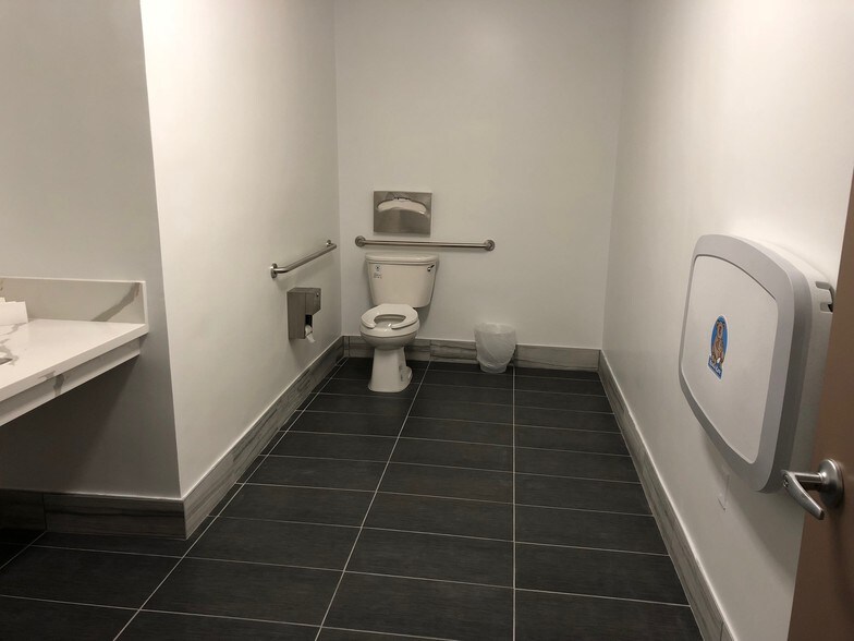 More Photos Of 3529-3535 Firestone Blvd, South Gate Medical For Lease