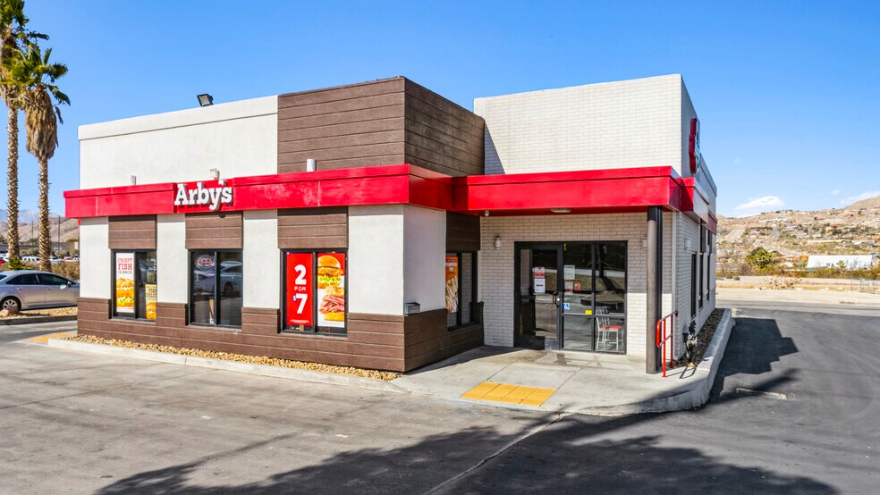More Photos Of 57622 Twentynine Palms Hwy, Yucca Valley Fast Food For Sale