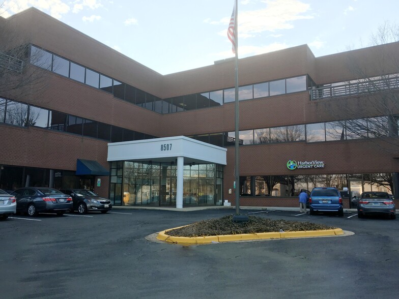 Primary Photo Of 8507 Oxon Hill Rd, Oxon Hill Office For Lease