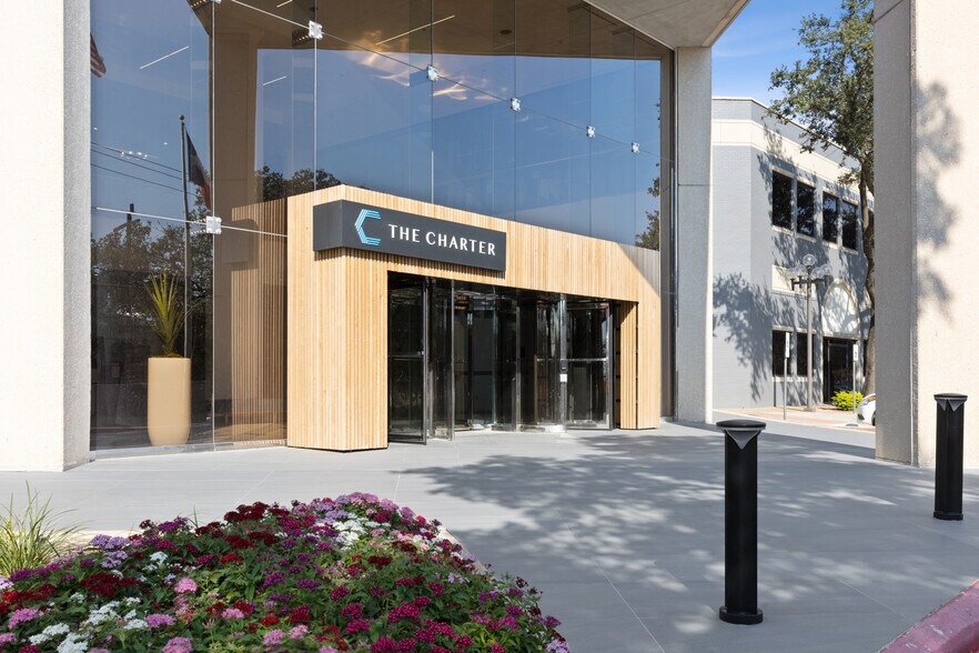 More Photos Of 16415 Addison Rd, Addison Office For Lease