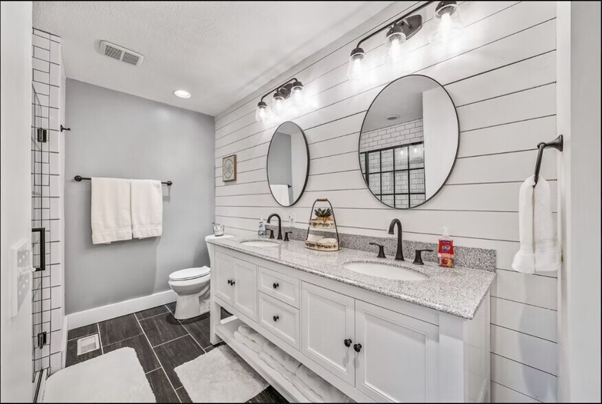 More Photos Of 1249 Gulf Rd, Spencer Golf Course Driving Range For Sale