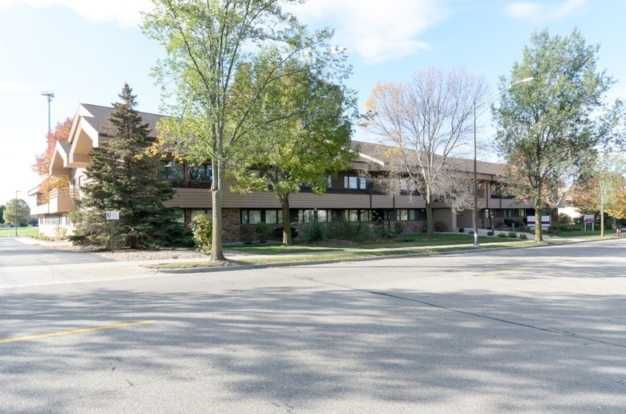 More Photos Of 6501 Watts Rd, Madison Office For Lease