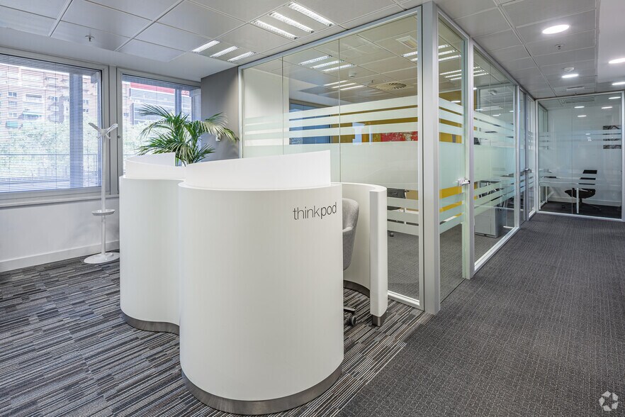 More Photos Of 93 Paseo Castellana, Madrid Coworking Space