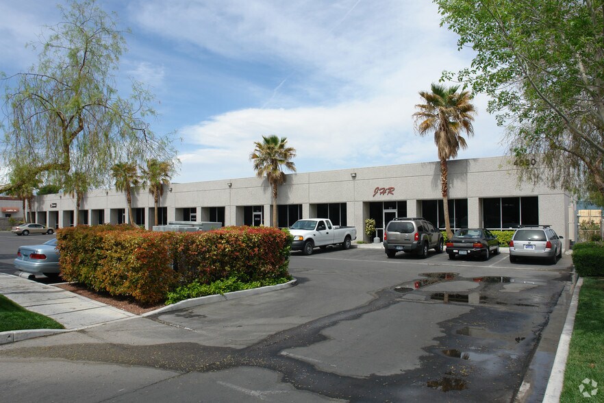 More Photos Of 4840 W University Ave, Las Vegas Unknown For Lease