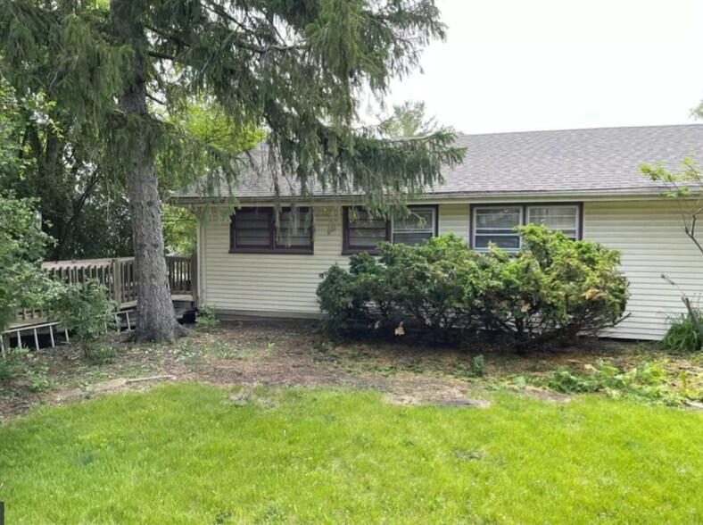 More Photos Of 217 55th St, Clarendon Hills Office For Sale