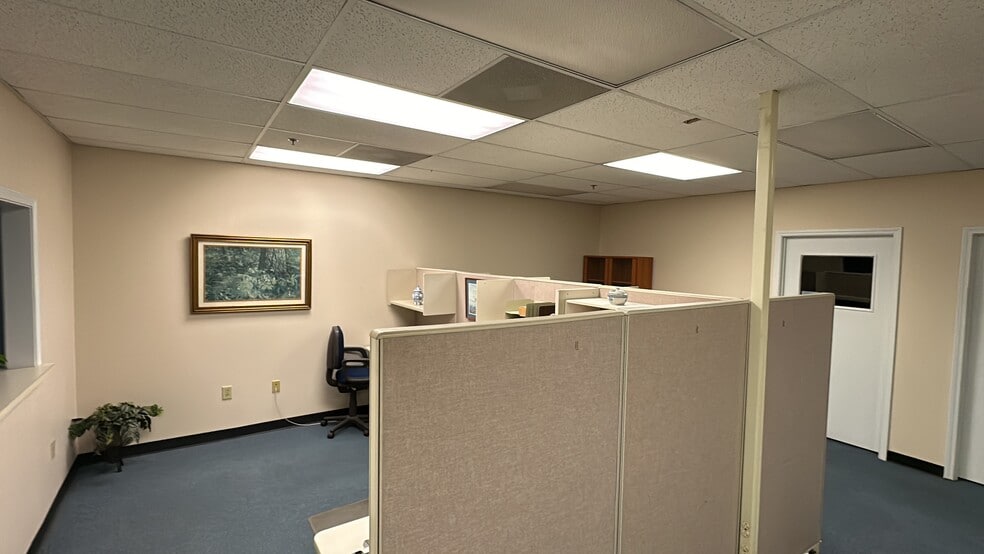 More Photos Of 829 Davidson Dr, Concord Flex For Lease